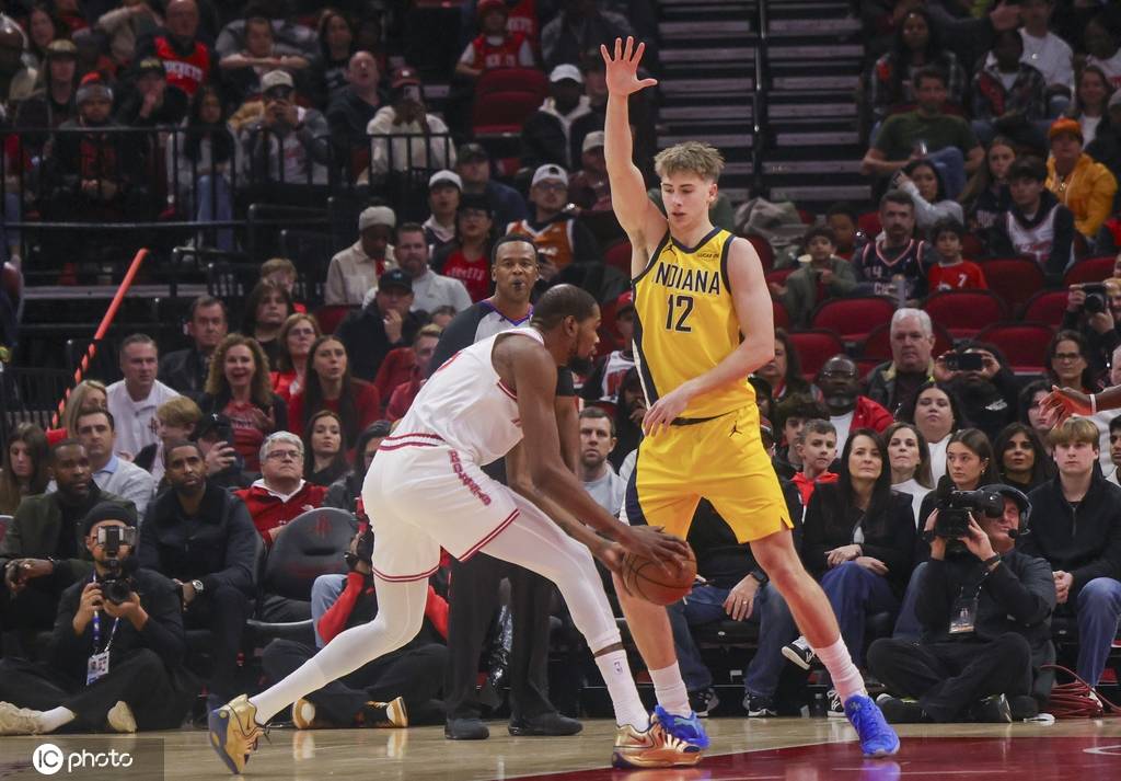 杜兰特30+6+5西亚卡姆23分 火箭送步行者9连败